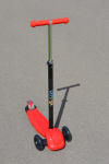 Самокат трехколесный Ateox с телескопическим рулем (Красный)