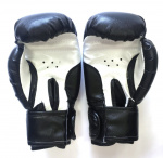 Перчатки боксерские REALSPORT 10 унций, черный