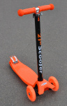 21-st Scooter (maxi) с прозрачными светящимися колесами, с регулируемым по высоте рулем (макс. нагрузка до 60 кг) оранжевый